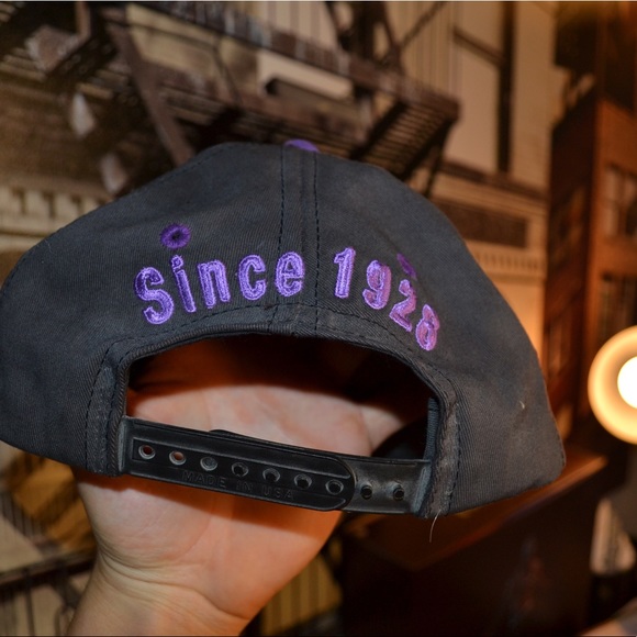 Vintage 90s Mickey Mouse SnapBack - Picture 4 of 5